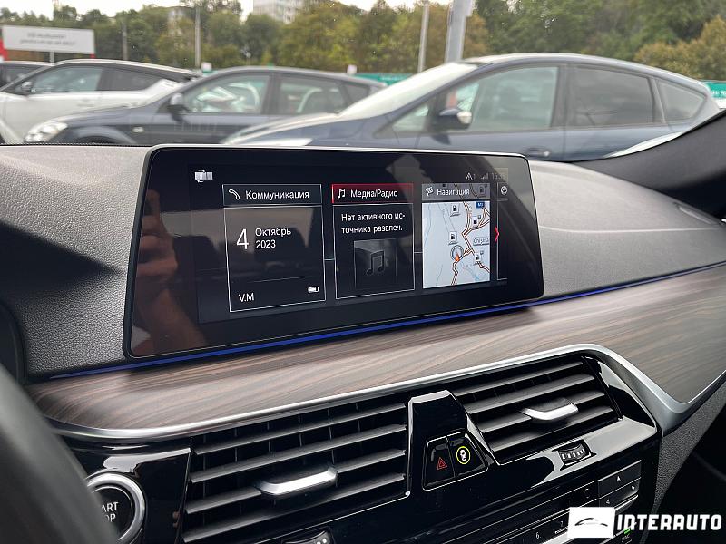 BMW 530e 10 bmw 530e 2018