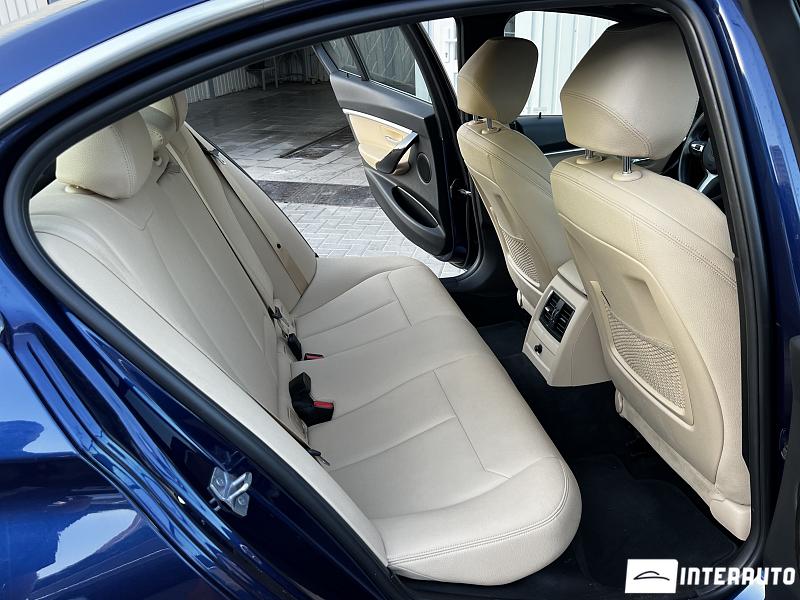 BMW 330E 20 bmw 330e 2018