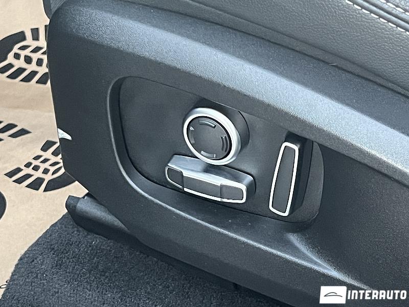 Jaguar F-Pace 20 jaguar f-pace 2021