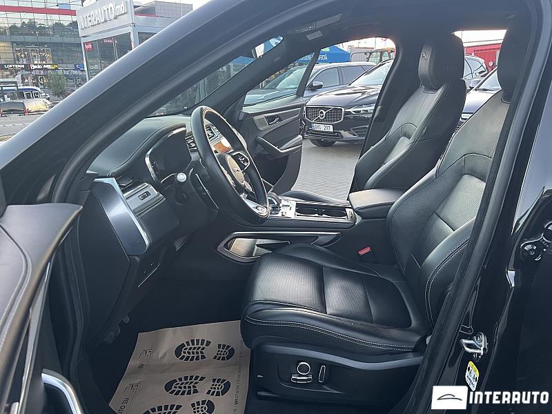 Jaguar F-Pace 5 jaguar f-pace 2021