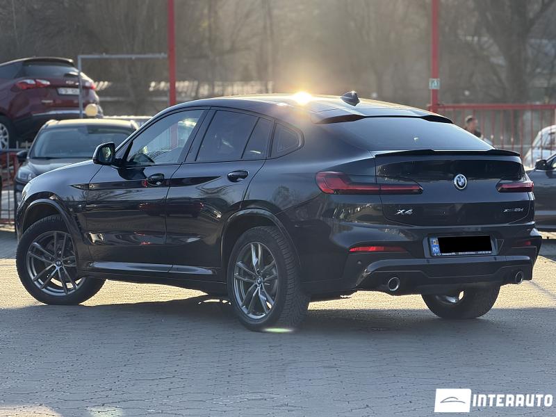 BMW X4 2.0D 2 bmw x4 2.0d 2018