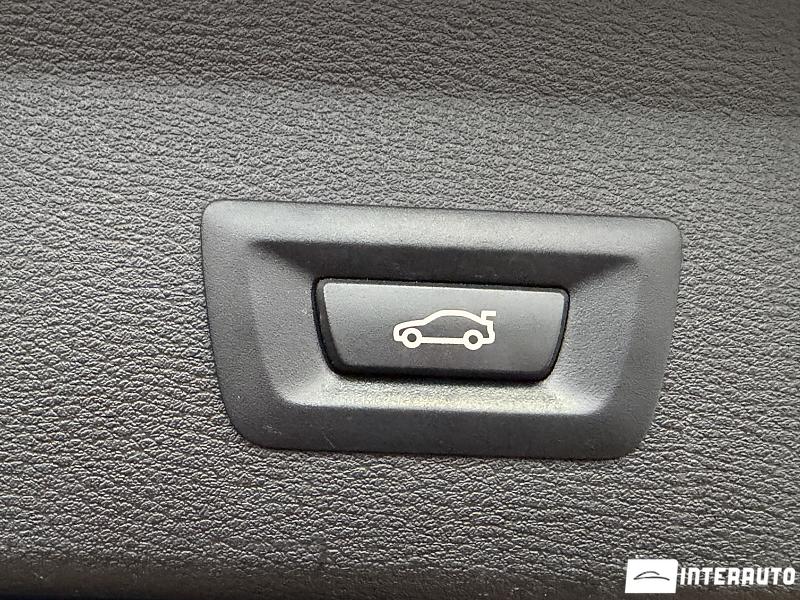 BMW X1 1.6D 18 bmw x1 1.6d 2018