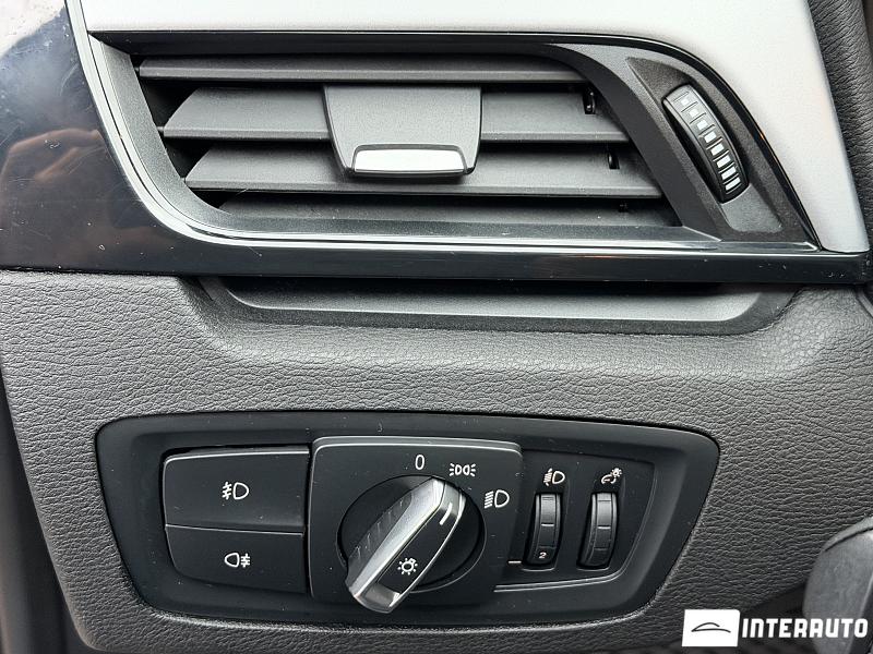 BMW X1 1.6D 9 bmw x1 1.6d 2018