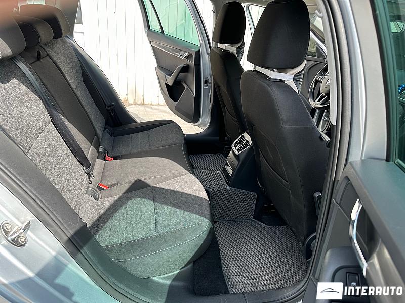 Skoda Octavia 17 skoda octavia 2019