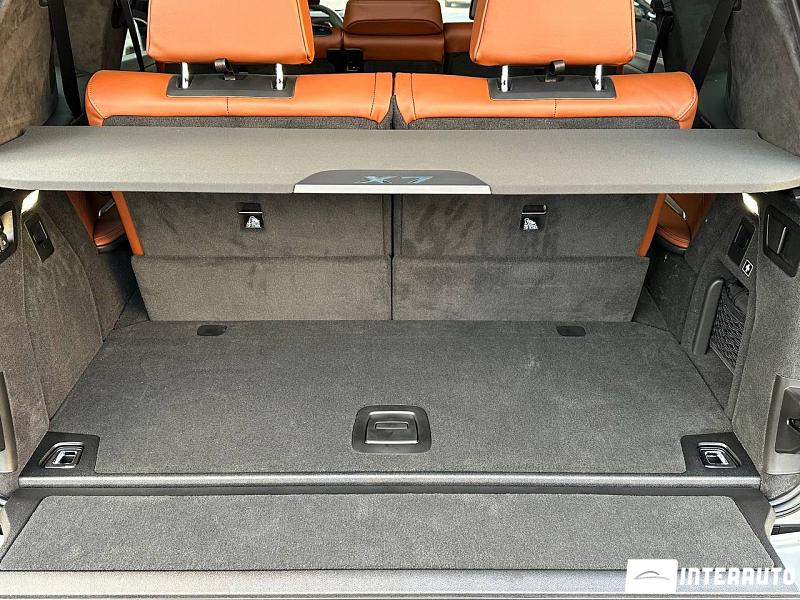 BMW X7 4.0i 27 bmw x7 4.0i 2023