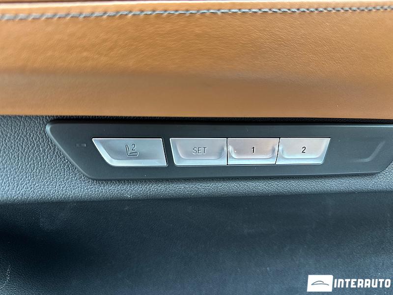 BMW 740e 19 bmw 740e 2017