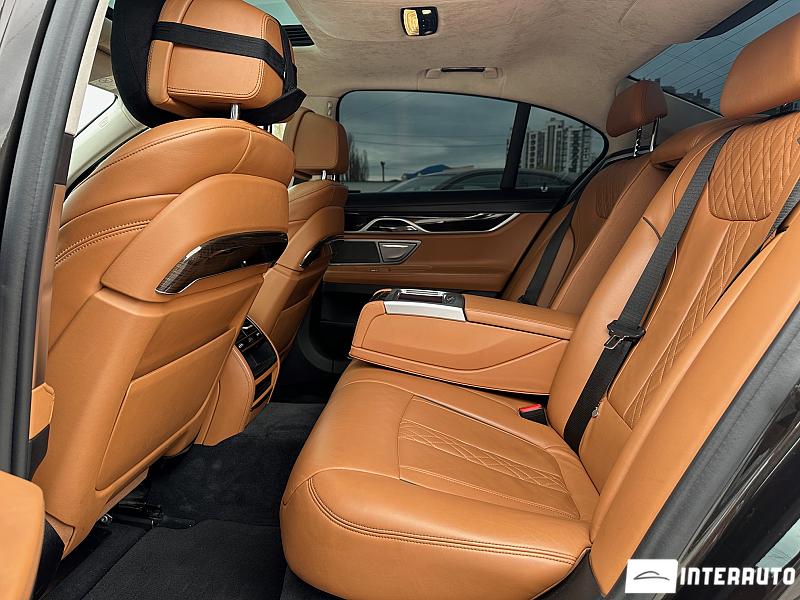 BMW 740e 24 bmw 740e 2017