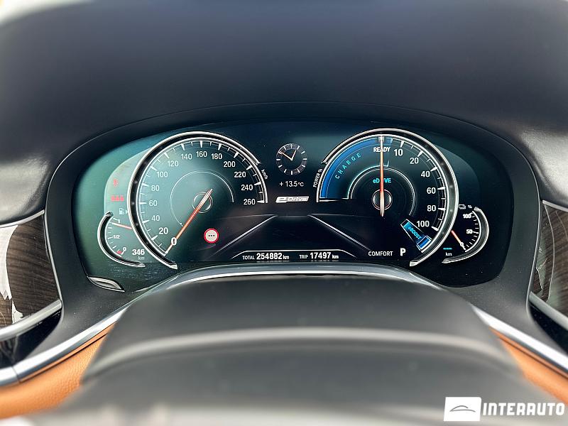 BMW 740e 13 bmw 740e 2017