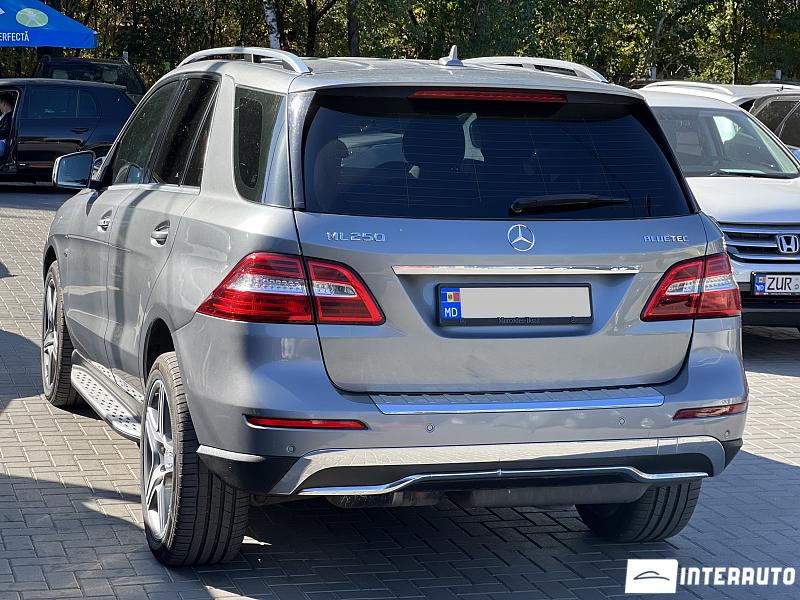Mercedes ML 250 4 mercedes ml 250 2012