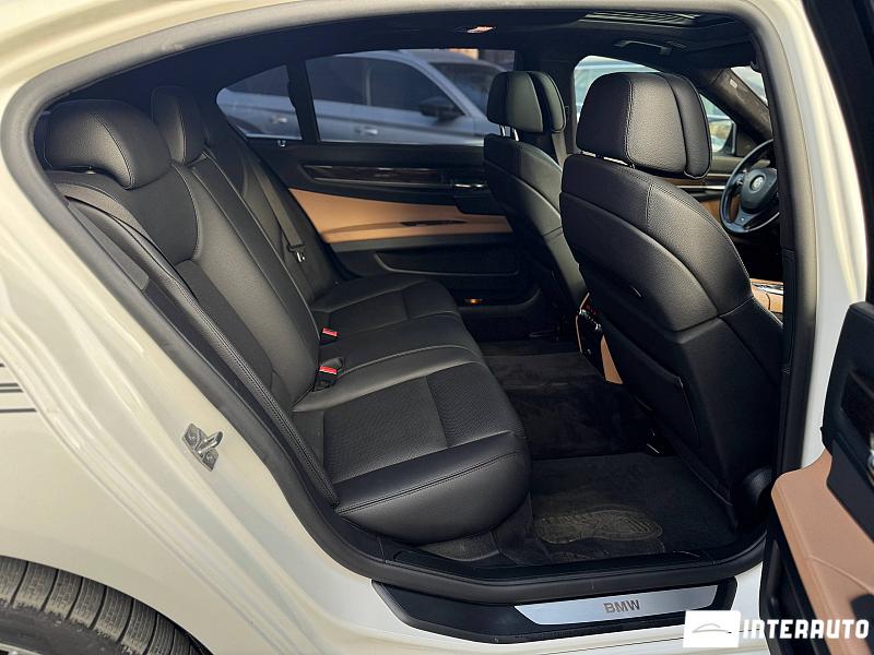 BMW 740 16 bmw 740 2010