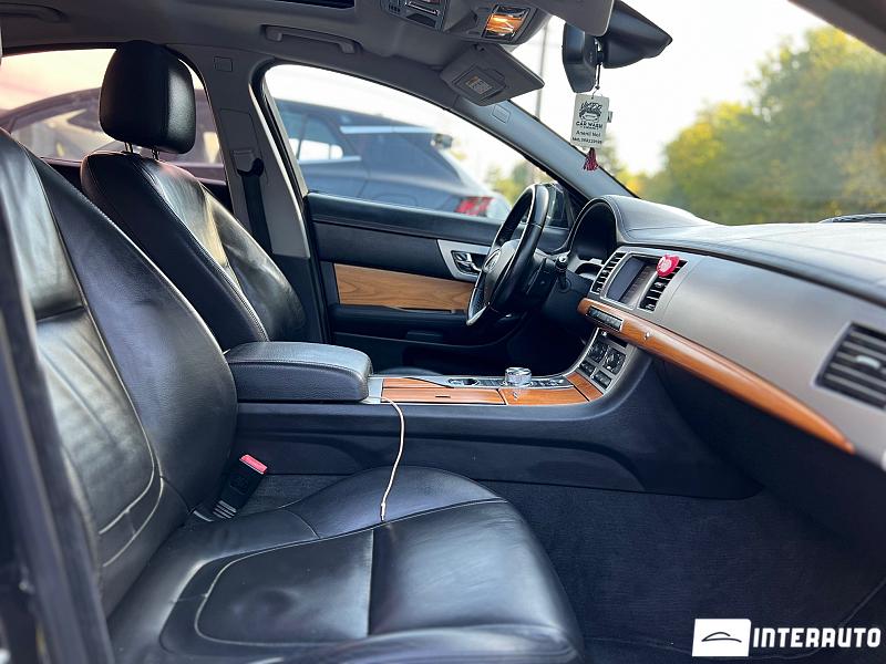 Jaguar XF 16 jaguar xf 2012