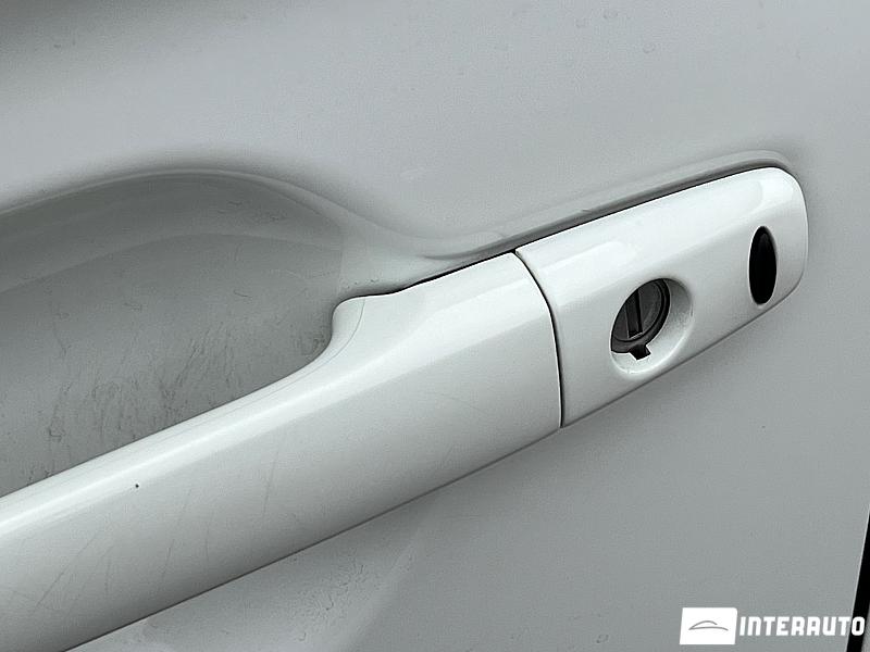 Mitsubishi Outlander 22 mitsubishi outlander 2020