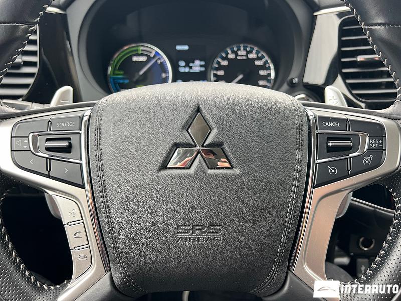 Mitsubishi Outlander 9 mitsubishi outlander 2020