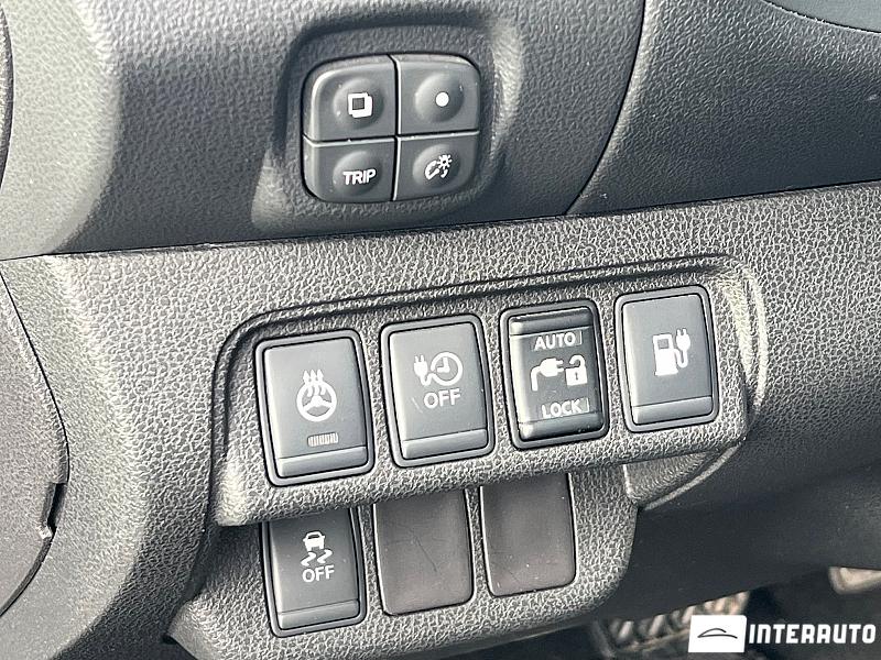 Nissan Leaf 9 nissan leaf 2015