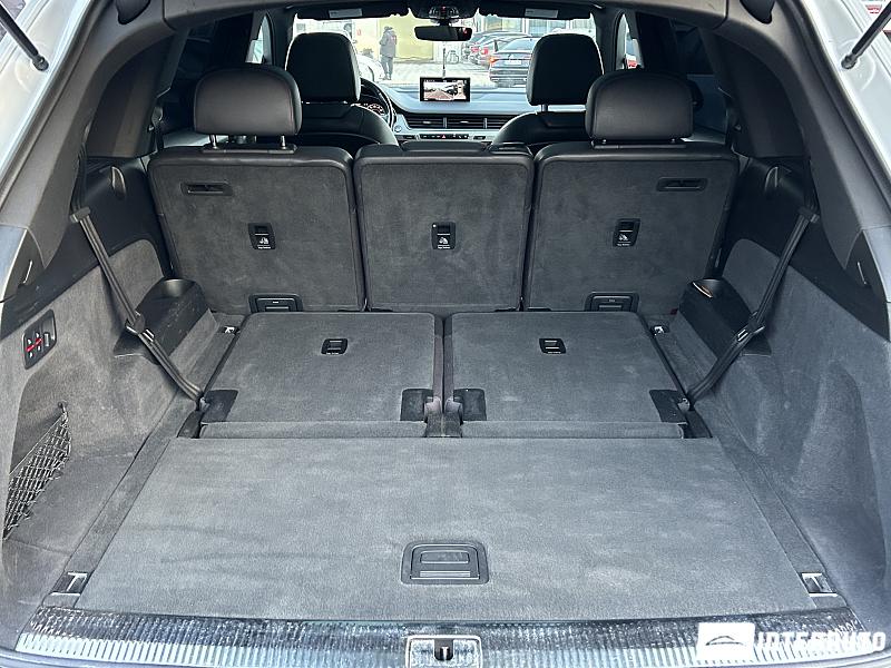 Audi Q7 22 audi q7 2017