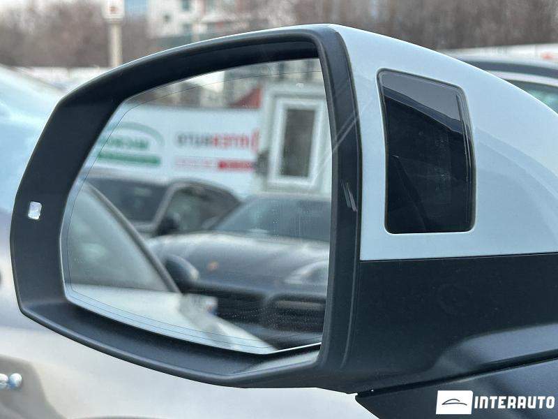 Audi Q7 6 audi q7 2017