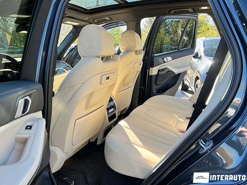 BMW X5 4.0i 12 bmw x5 4.0i 2020