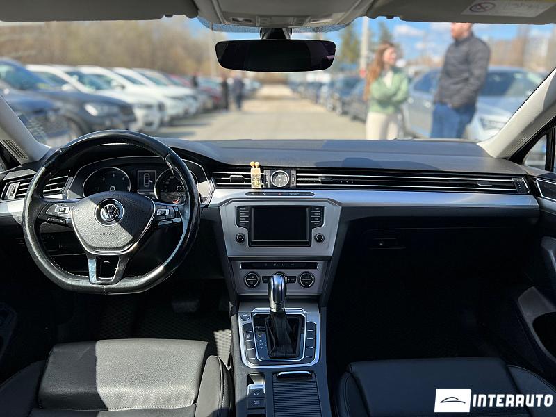 Volkswagen Passat 13 volkswagen passat 2017