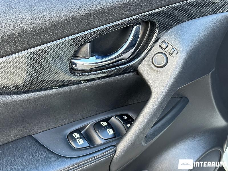 Nissan X-Trail 16 nissan x-trail 2016