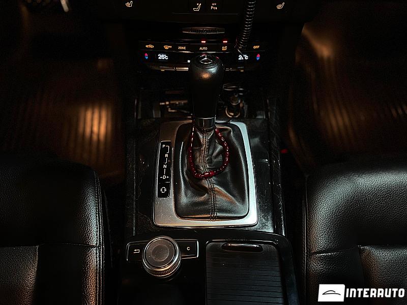 Mercedes E 200 12 mercedes e 200 2011