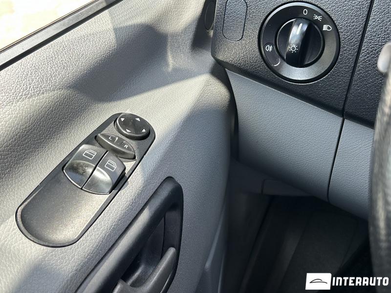 Mercedes Sprinter 6 mercedes sprinter 2011