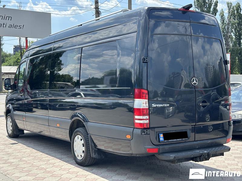 Mercedes Sprinter 2 mercedes sprinter 2011