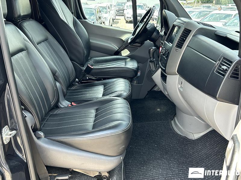 Mercedes Sprinter 12 mercedes sprinter 2011