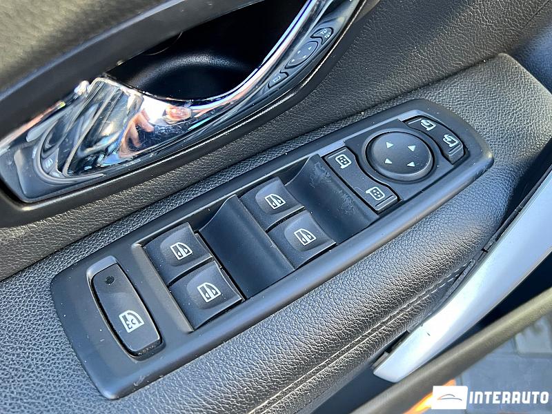 Renault Megane 16 renault megane 2012