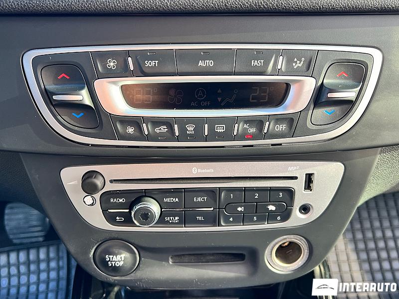 Renault Megane 9 renault megane 2012