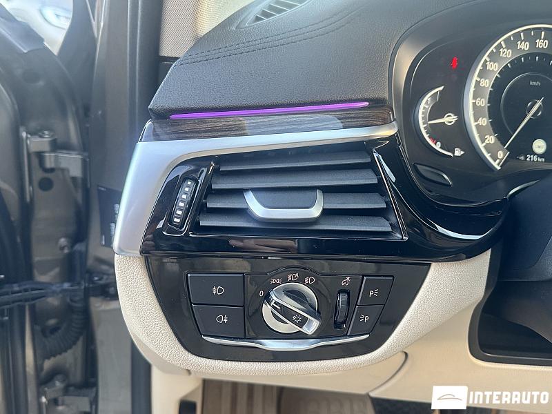 BMW 530e 21 bmw 530e 2019