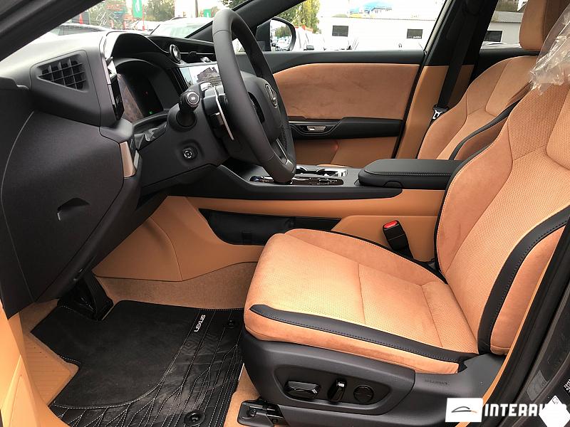 Lexus RZ 450e 8 lexus rz 450e 2023