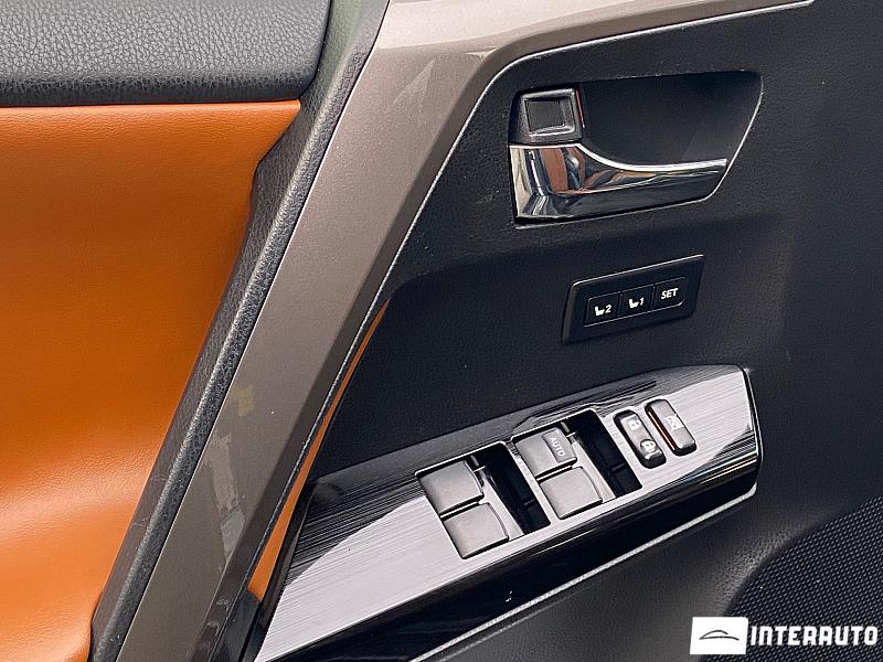 Toyota Rav-4 8 toyota rav-4 2016