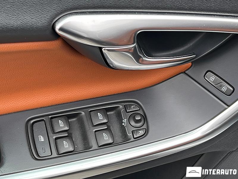 Volvo V 60 5 volvo v 60 2014