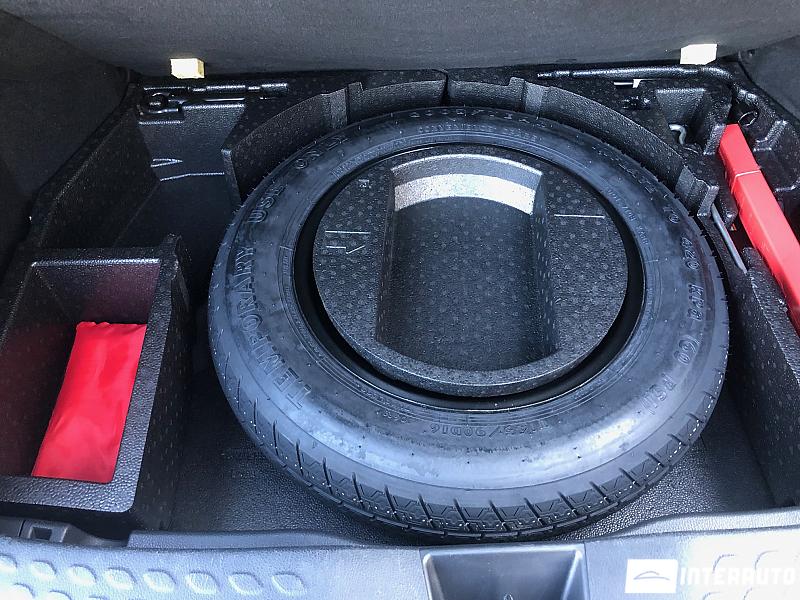 Toyota C-HR 23 toyota c-hr 2019