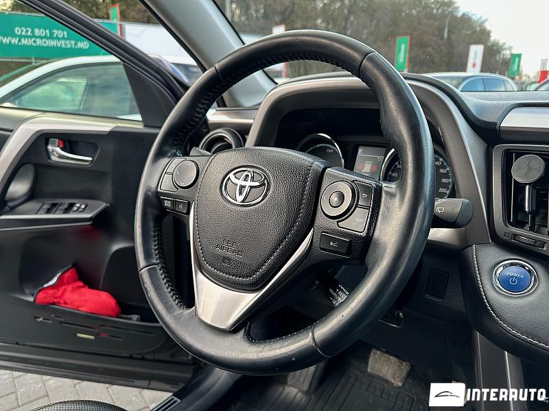 Toyota Rav-4 10 toyota rav-4 2018