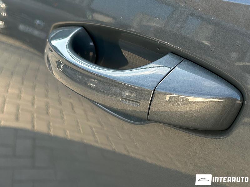 Audi Q3 5 audi q3 2019