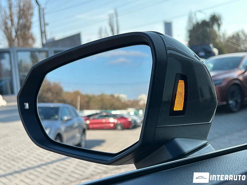 Audi Q3 6 audi q3 2019