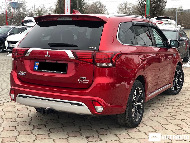 Mitsubishi Outlander 3 mitsubishi outlander 2021
