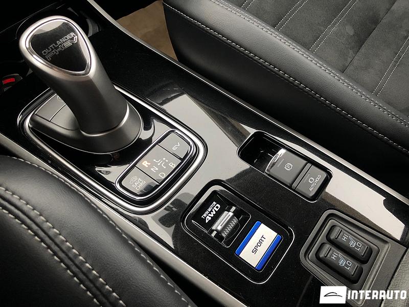 Mitsubishi Outlander 11 mitsubishi outlander 2021