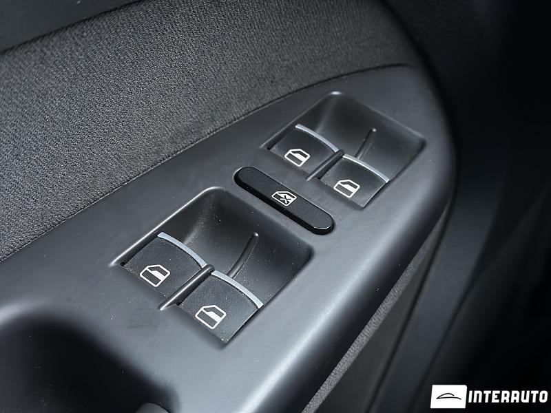 Volkswagen Touran 6 volkswagen touran 2013