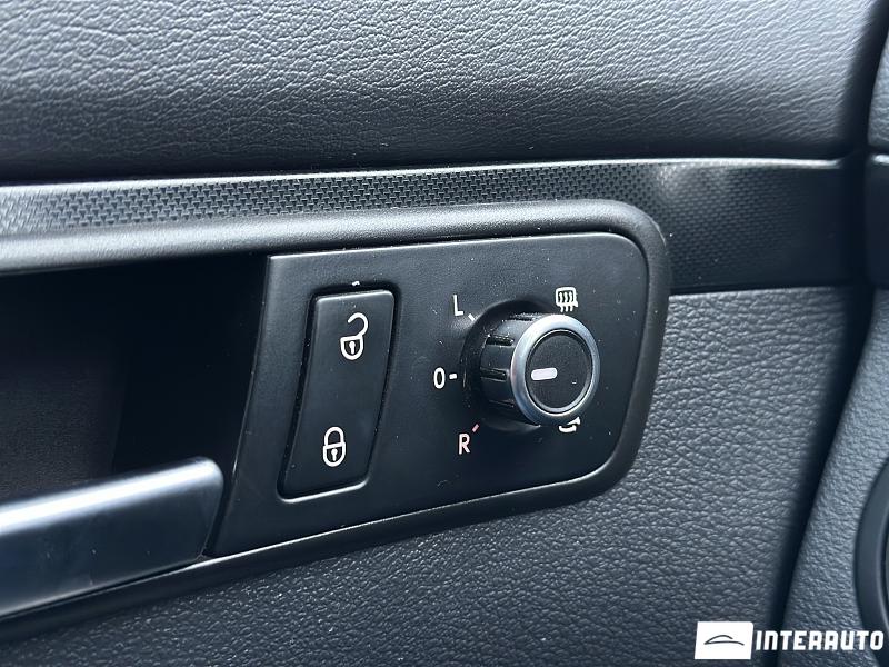 Volkswagen Touran 7 volkswagen touran 2013