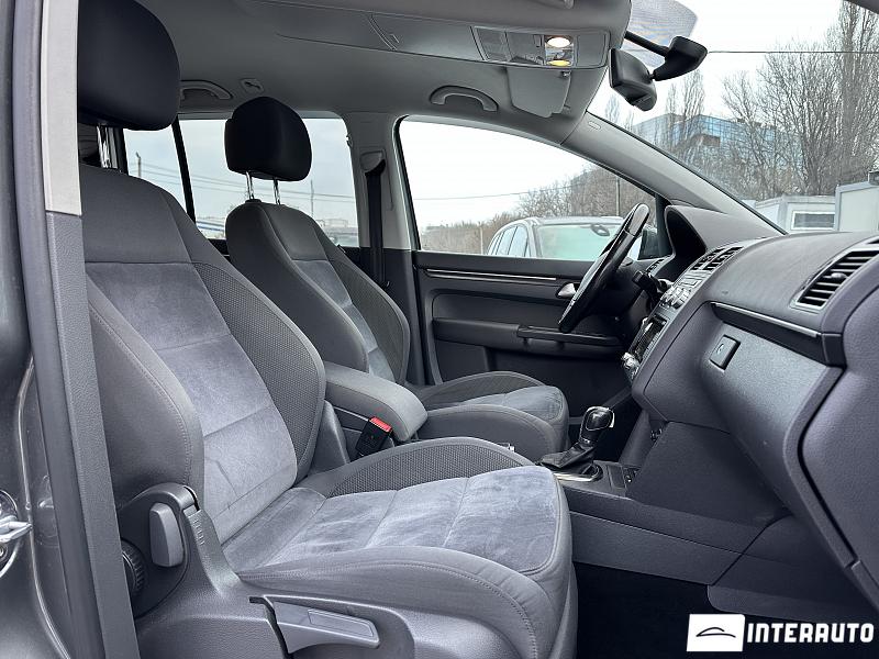 Volkswagen Touran 17 volkswagen touran 2013