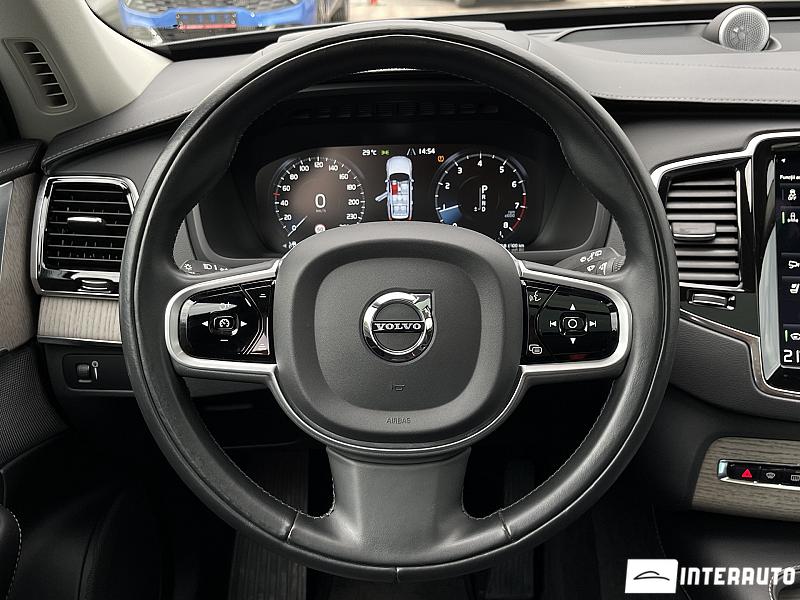 Volvo XC 90 9 volvo xc 90 2021