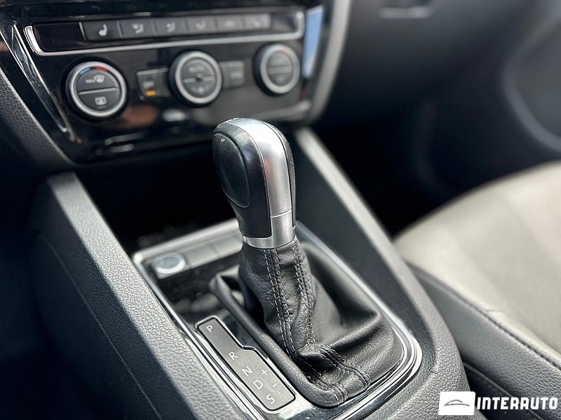 Volkswagen Jetta 11 volkswagen jetta 2015