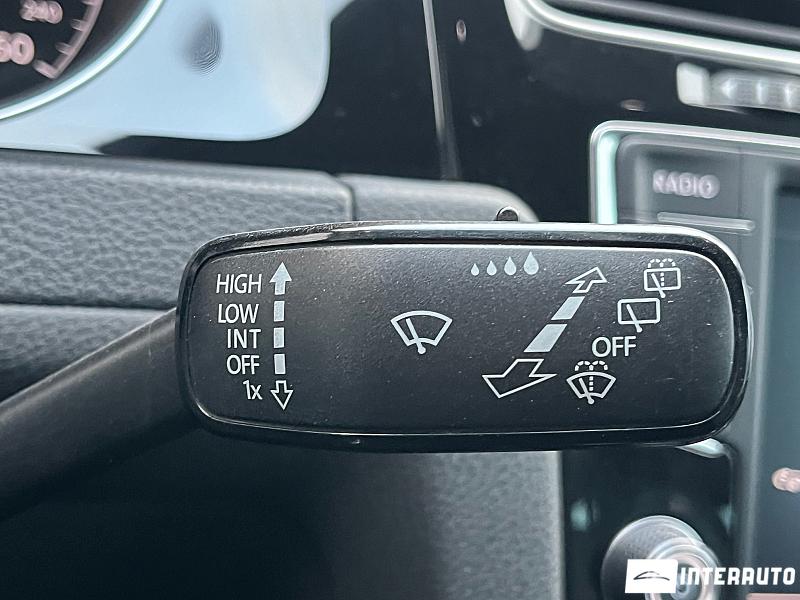 Volkswagen Golf 16 volkswagen golf 2014