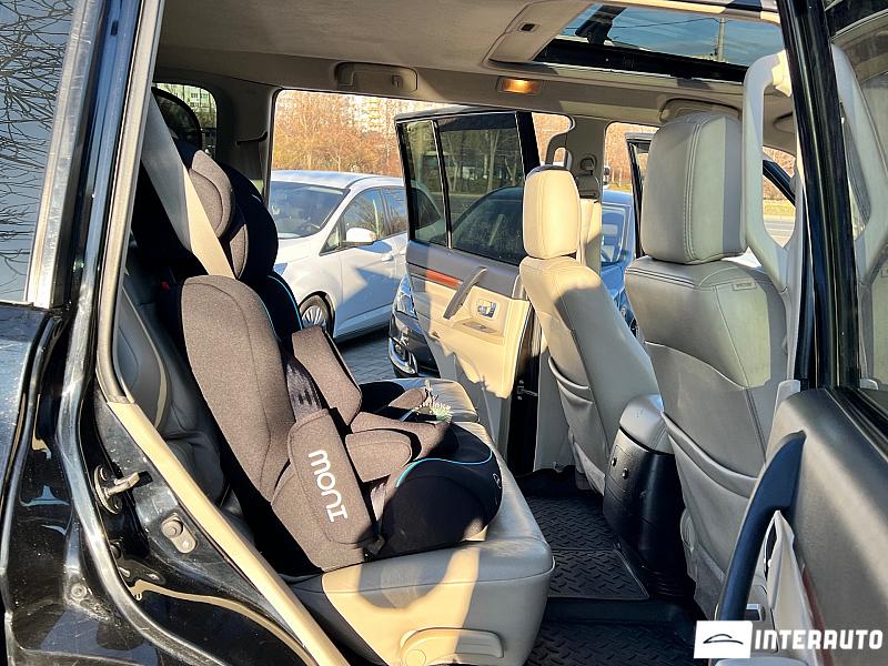 Mitsubishi Pajero 8 mitsubishi pajero 2009