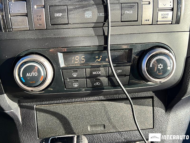 Mitsubishi Pajero 12 mitsubishi pajero 2009