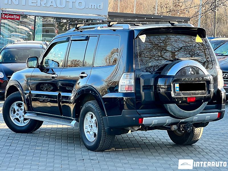 Mitsubishi Pajero 2 mitsubishi pajero 2009