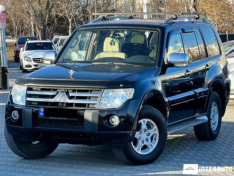 Mitsubishi Pajero 3 mitsubishi pajero 2009