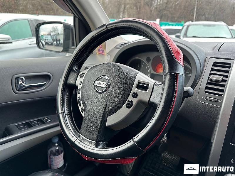 Nissan X-Trail 12 nissan x-trail 2008